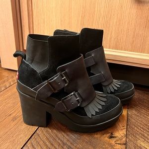 Hunter Black boots with heel